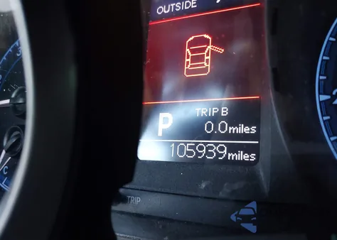 2014 Toyota Corolla S z USA, uszkodzony, nr VIN 2T1BURHE8EC093039